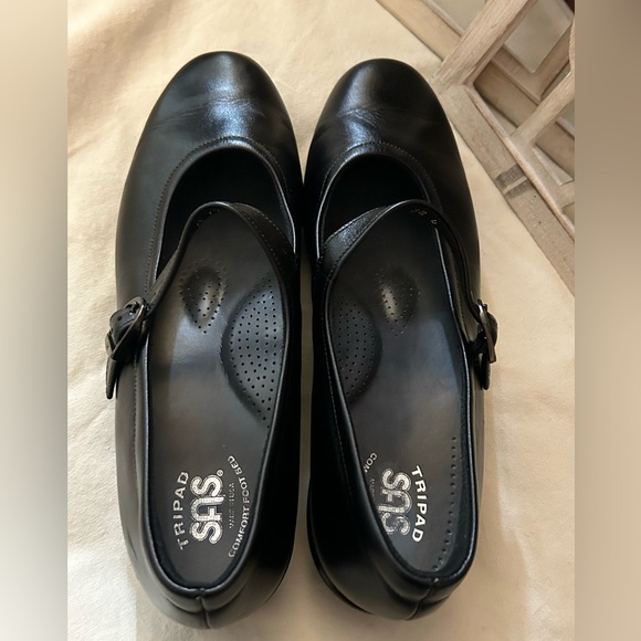SAS Shoes - Tripad SAS comfort shoes. Simple style; wonderful condition.